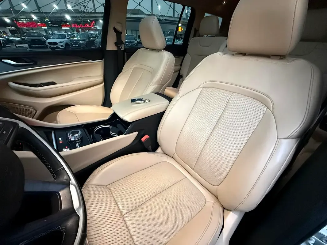 Jeep Grand Cherokee 3.6 AT RWD (297 hp) - 16