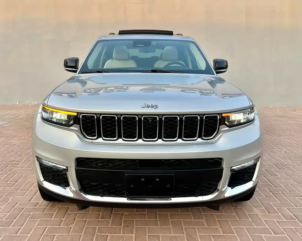 Jeep Grand Cherokee 3.6 AT RWD (297 hp)