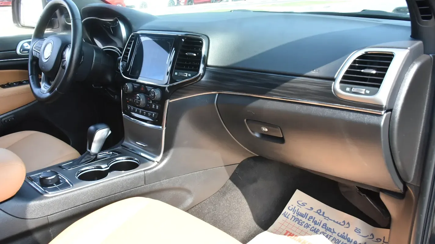 Jeep Grand Cherokee 3.6 AT RWD (297 حصان) - 11