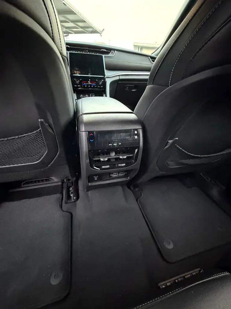 Jeep Grand Cherokee 3.6 AT RWD (297 hp) - 14