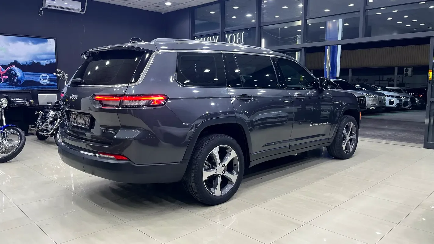 Jeep Grand Cherokee 3.6 AT RWD (297 حصان) - 8