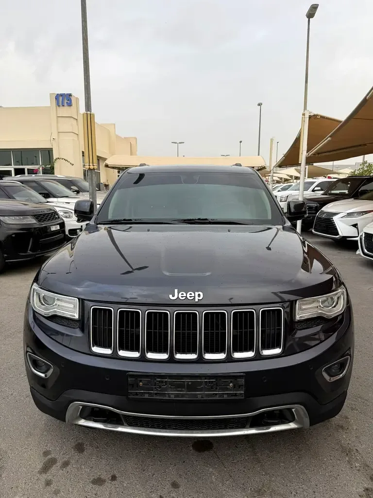 Jeep Grand Cherokee 5.7 Hemi AT AWD (347 hp)