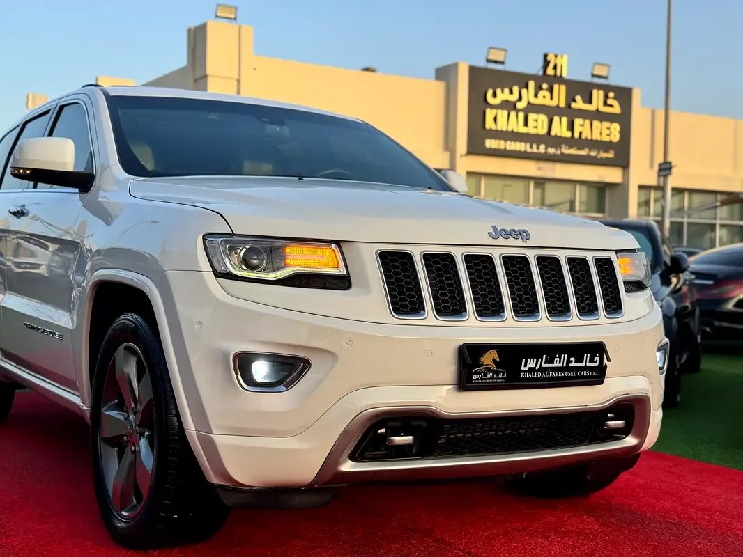 Jeep Grand Cherokee 5.7 Hemi AT AWD (347 hp) - 5