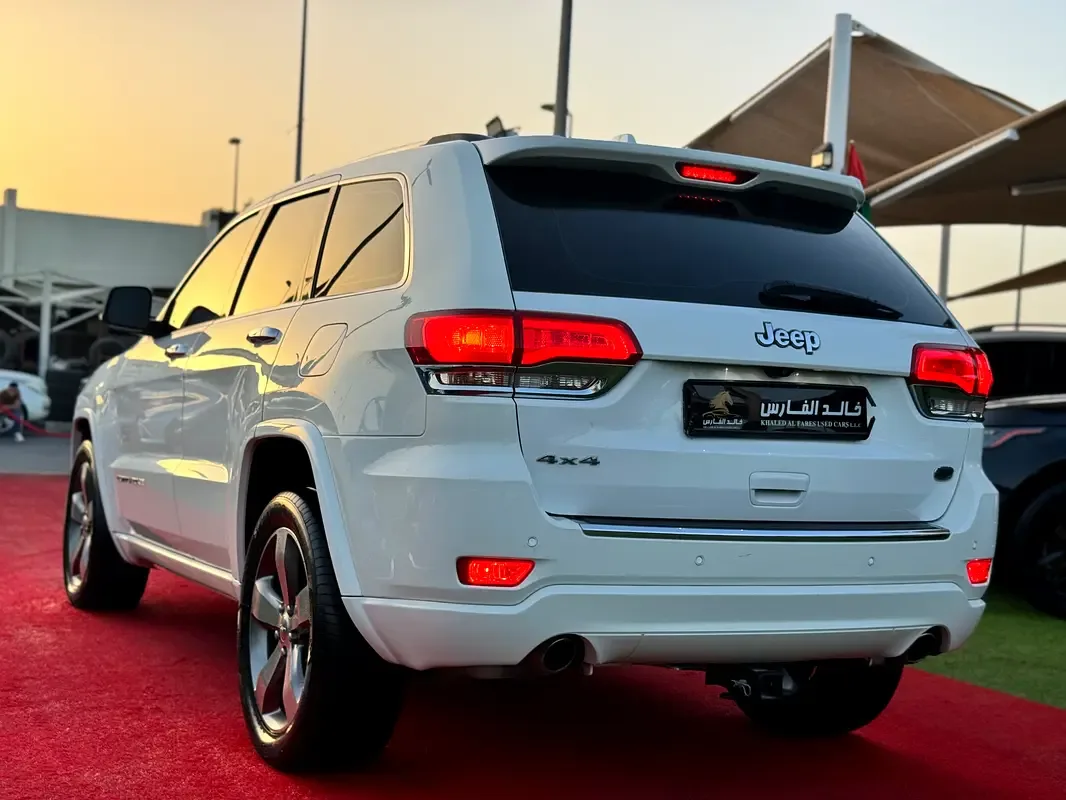 Jeep Grand Cherokee 5.7 Hemi AT AWD (347 hp) - 9