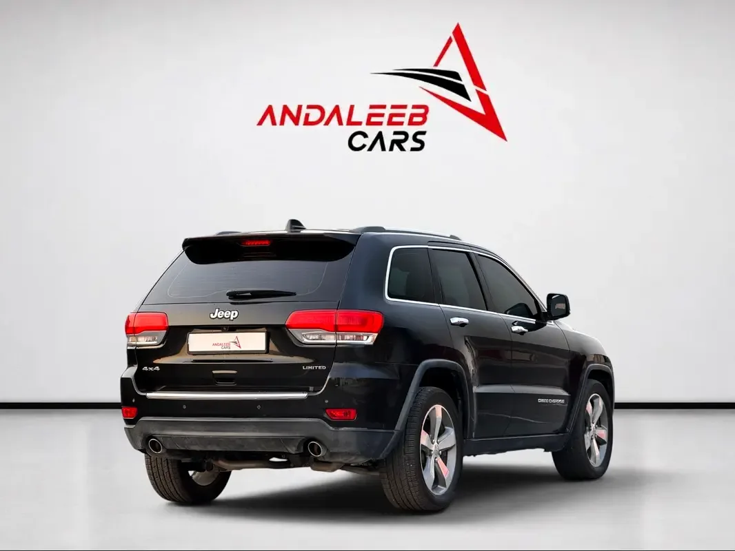 Jeep Grand Cherokee 5.7 Hemi AT AWD (347 حصان) - 6