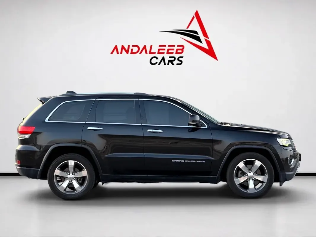 Jeep Grand Cherokee 5.7 Hemi AT AWD (347 حصان) - 9