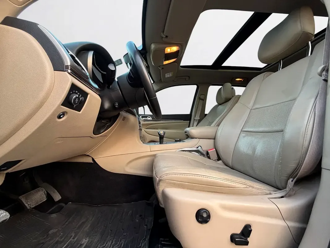 Jeep Grand Cherokee 5.7 Hemi AT AWD (347 حصان) - 18