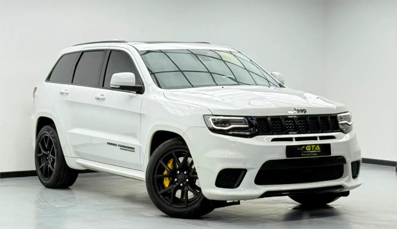 Jeep Grand Cherokee 6.2 Hemi AT AWD (717 حصان) - 3