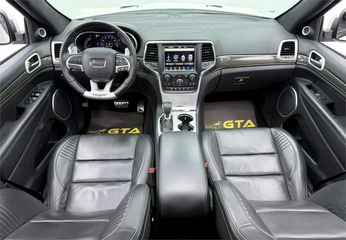Jeep Grand Cherokee 6.2 Hemi AT AWD (717 حصان) - 9