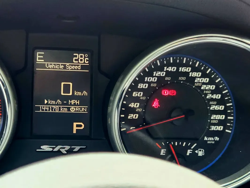 Jeep Grand Cherokee 6.4 AT AWD (468 hp) - 2