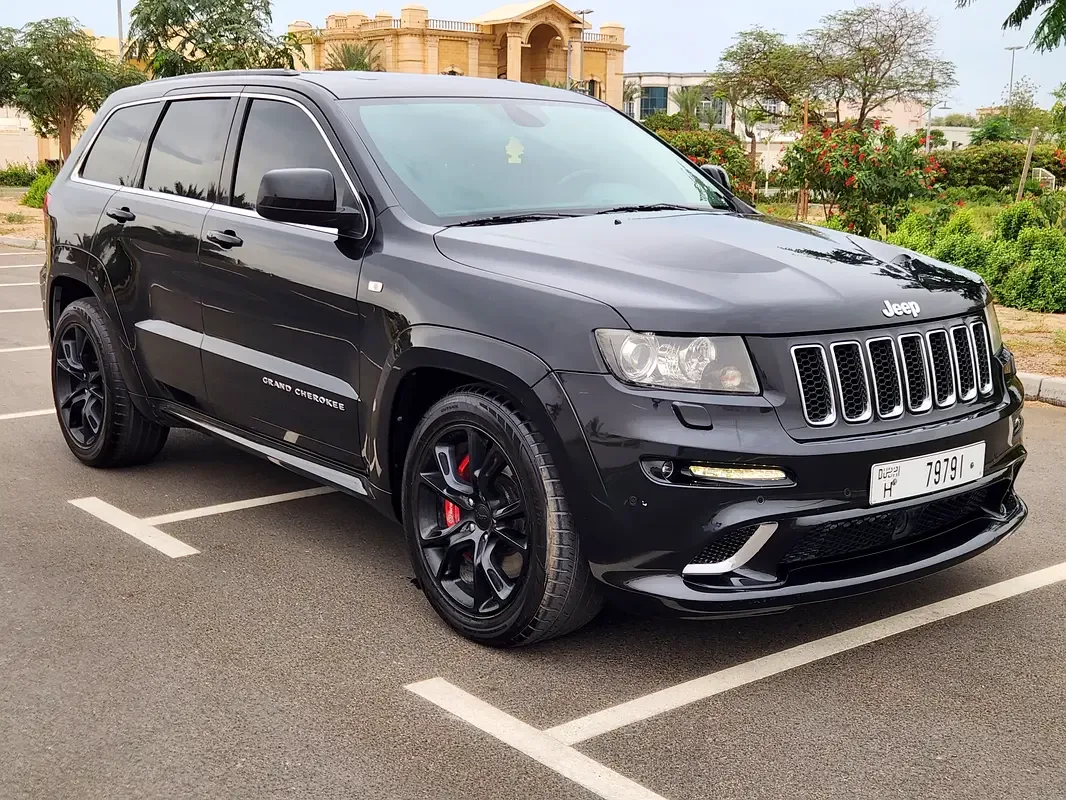 Jeep Grand Cherokee 6.4 AT AWD (468 hp) - 8