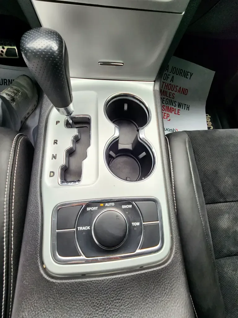 Jeep Grand Cherokee 6.4 AT AWD (468 hp) - 15