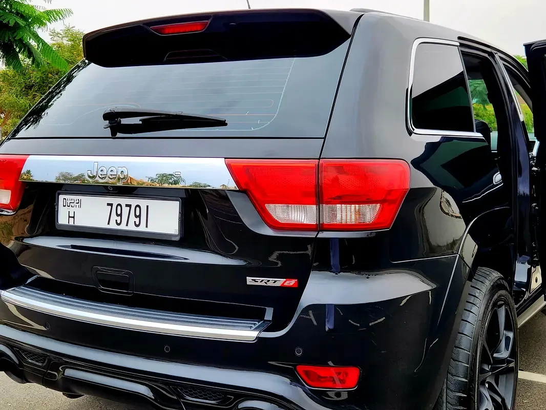 Jeep Grand Cherokee 6.4 AT AWD (468 hp) - 14