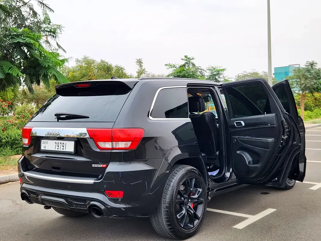 Jeep Grand Cherokee 6.4 AT AWD (468 hp) - 18