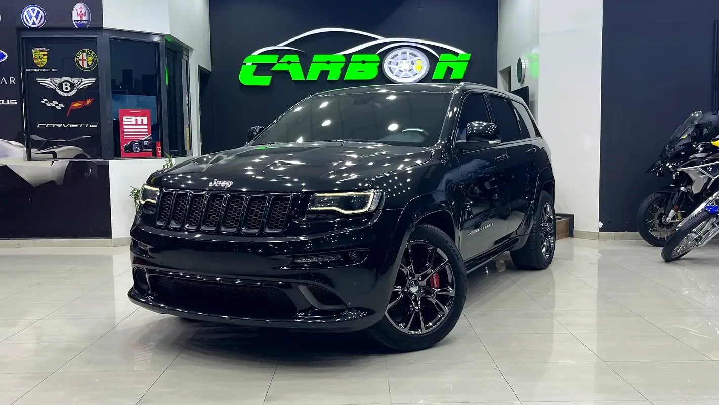 Jeep Grand Cherokee 6.4 AT AWD (468 hp)