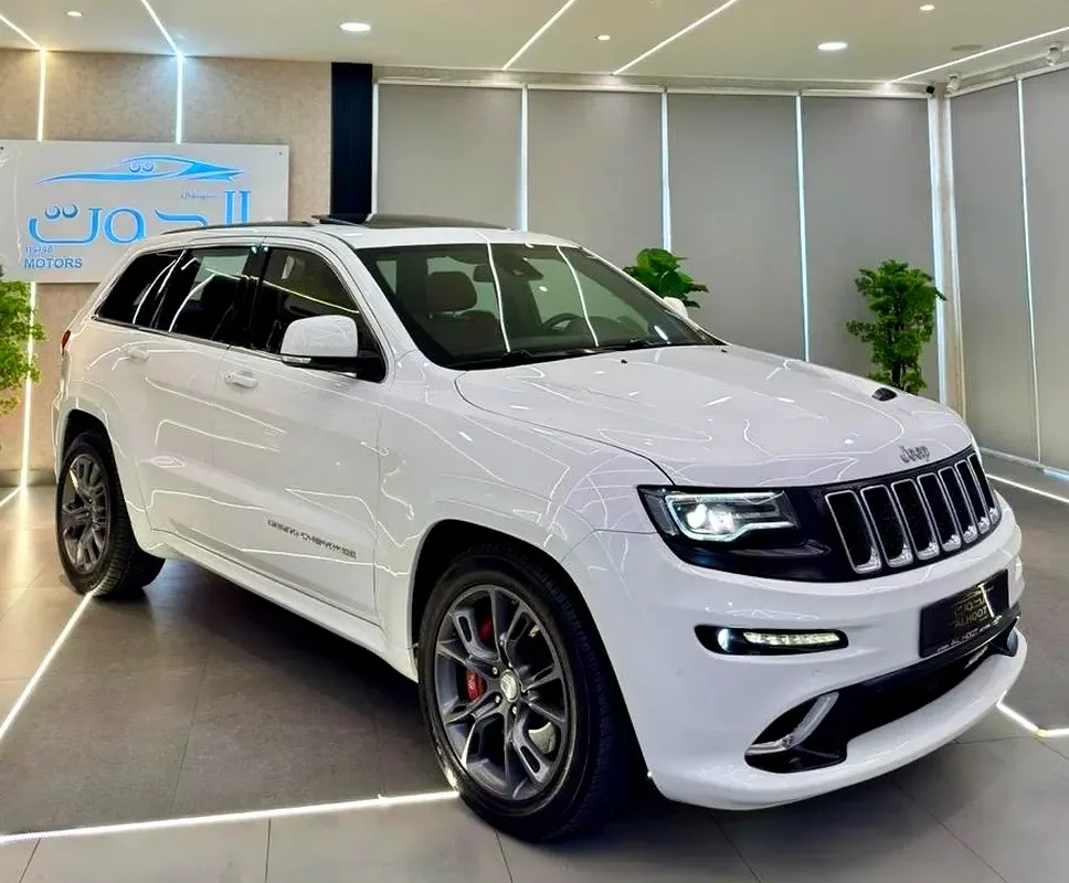 Jeep Grand Cherokee 6.4 AT AWD (468 hp)