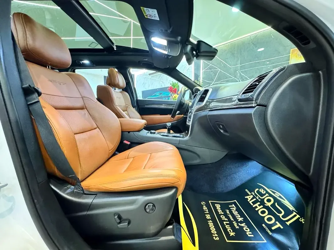 Jeep Grand Cherokee 6.4 AT AWD (468 hp) - 17