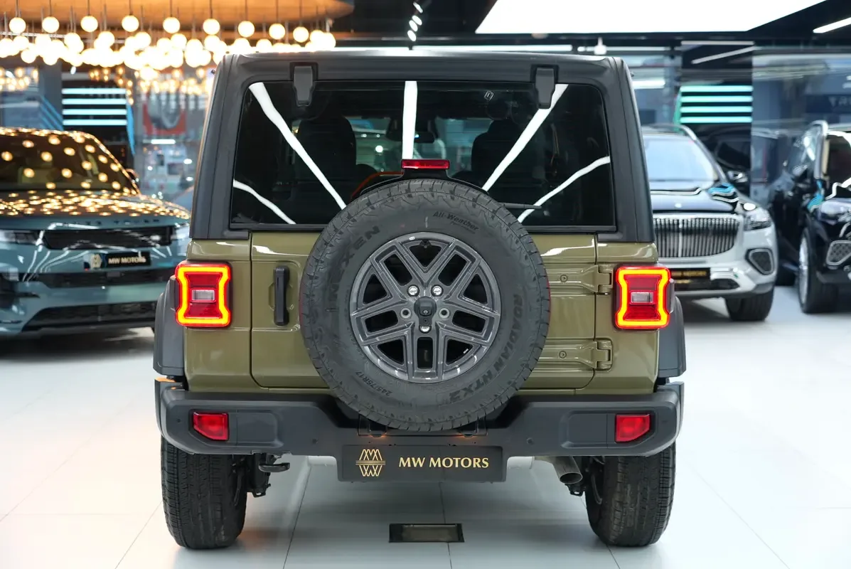 Jeep Wrangler 2.0 AT 4WD (272 حصان) - 5