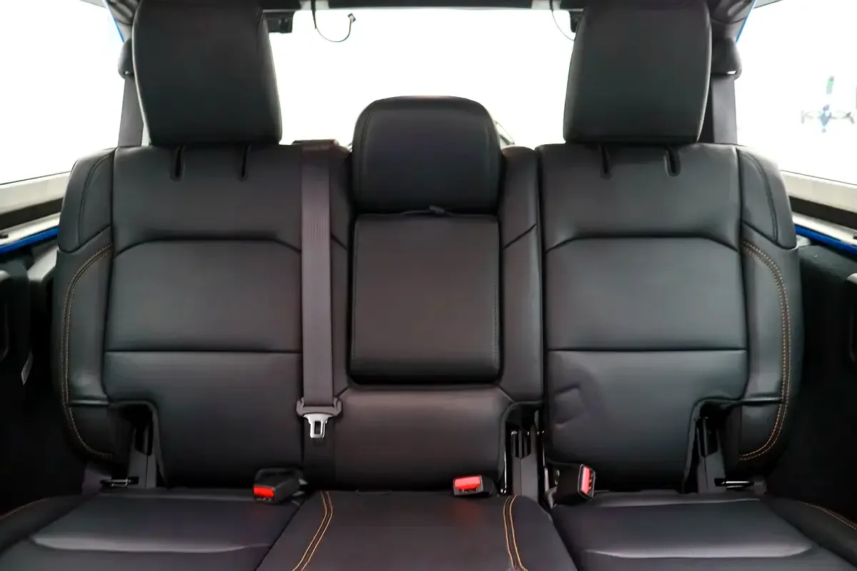 Jeep Wrangler 2.0 AT 4WD (272 hp) - 11