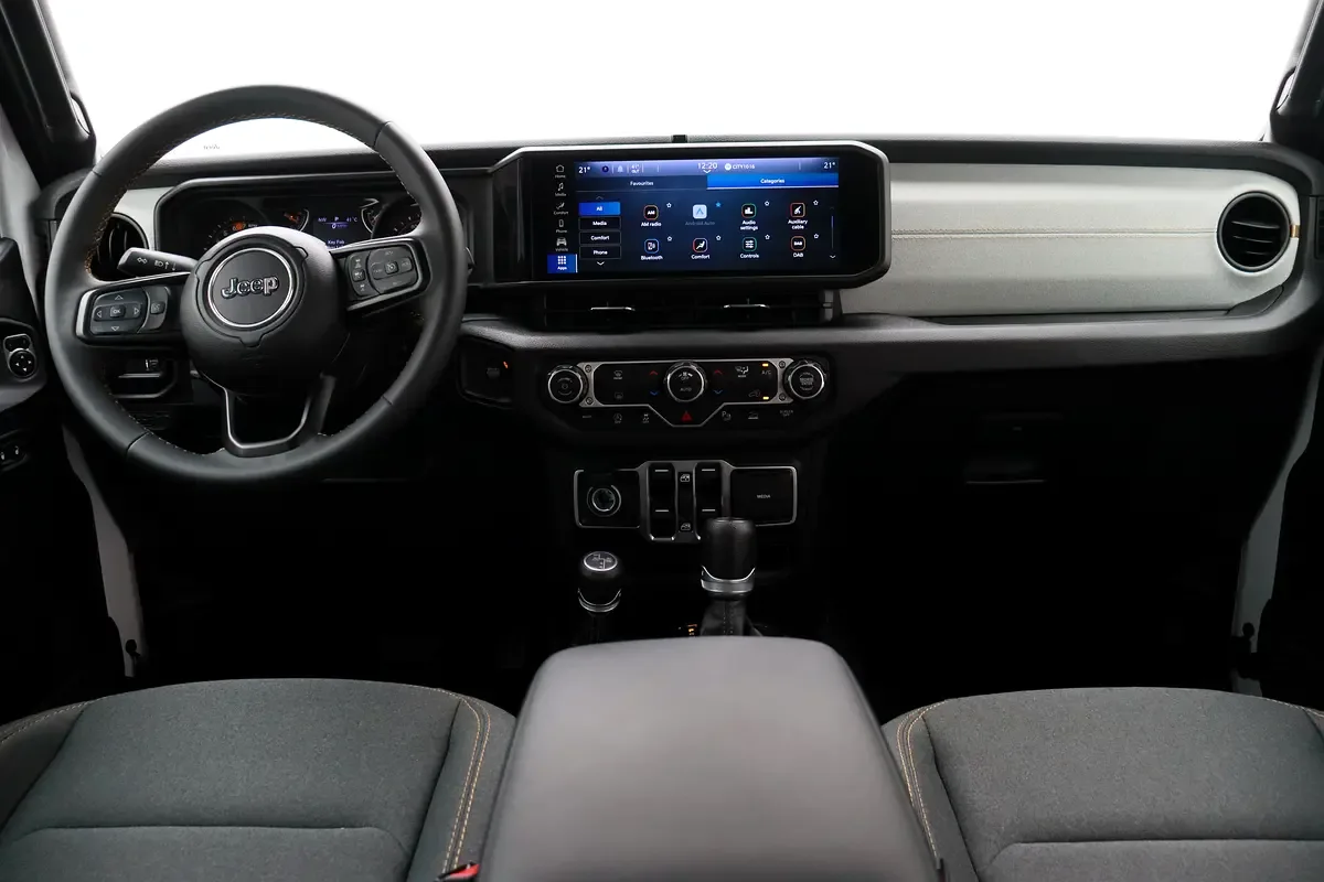 Jeep Wrangler 2.0 AT 4WD (272 hp) - 10