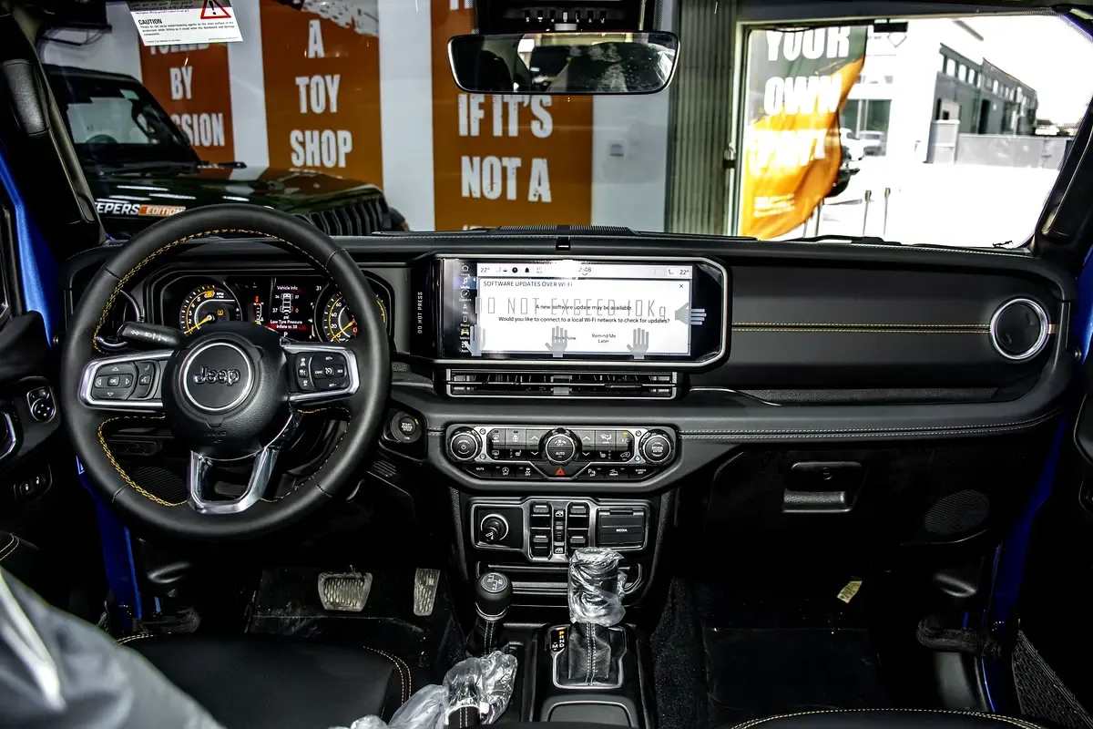 Jeep Wrangler 2.0 AT 4WD (272 hp) - 17