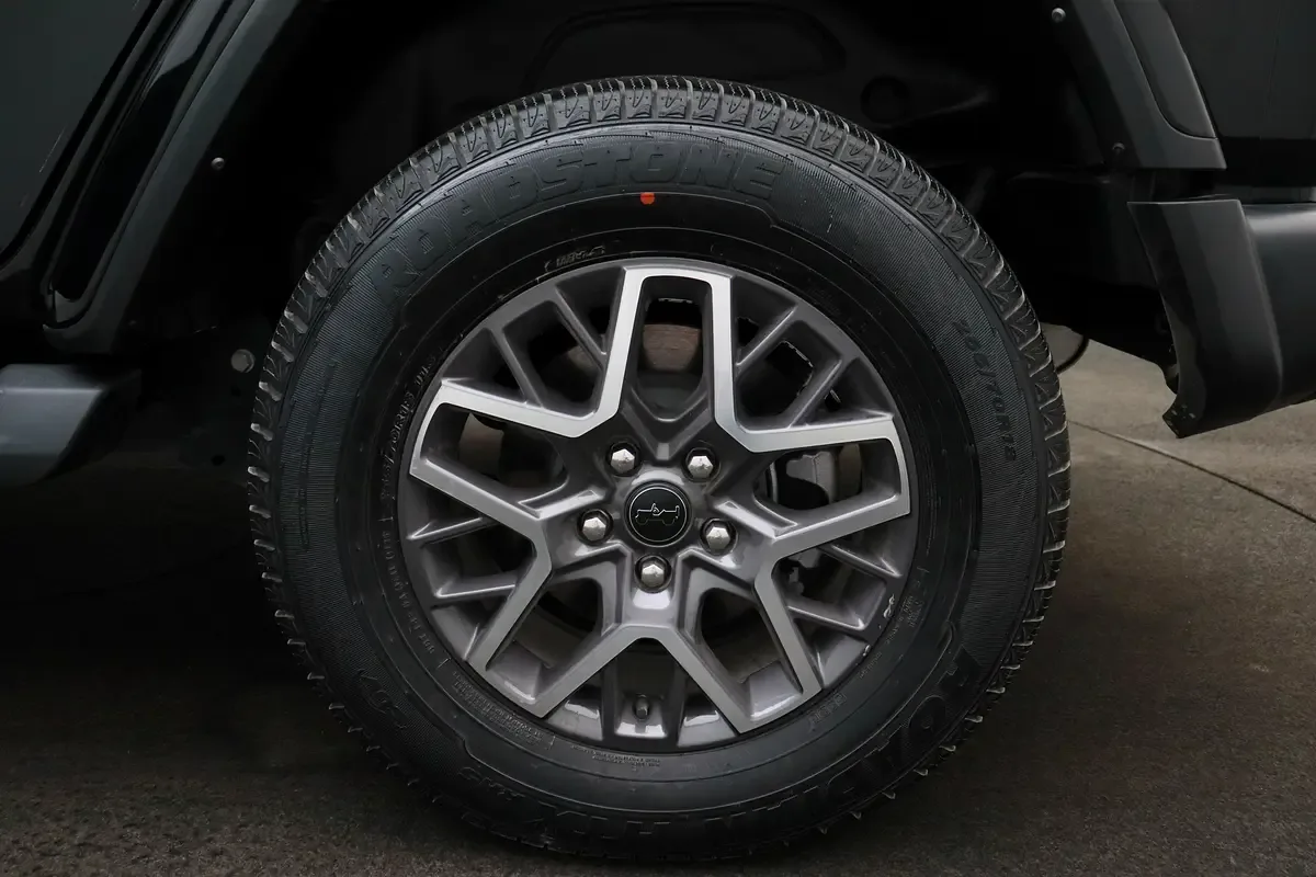 Jeep Wrangler 2.0 AT 4WD (272 حصان) - 7
