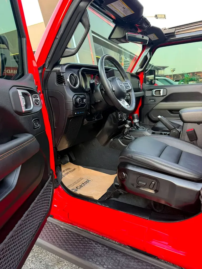 Jeep Wrangler 2.0 AT 4WD (272 hp) - 14