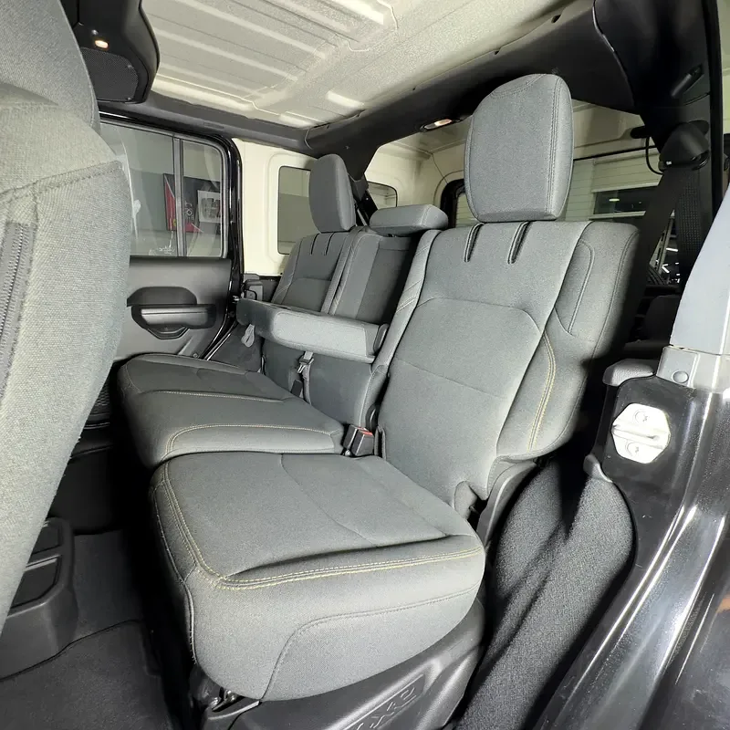 Jeep Wrangler 2.0 AT 4WD (381 hp) - 10
