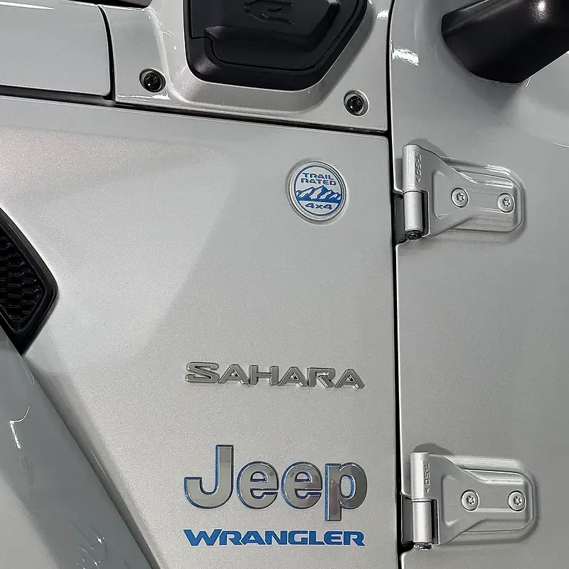 Jeep Wrangler 2.0 AT 4WD (381 حصان) - 11