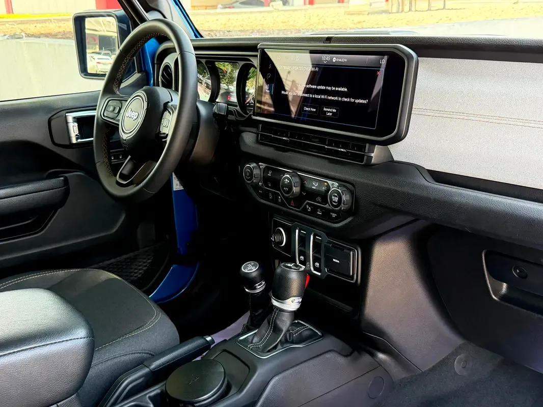 Jeep Wrangler 2.0 AT AWD (272 حصان) - 11