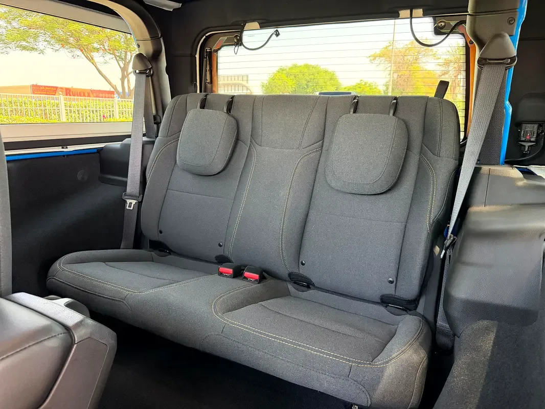 Jeep Wrangler 2.0 AT AWD (272 حصان) - 14