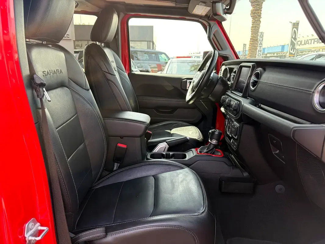 Jeep Wrangler 2.0 AT AWD (272 hp) - 10