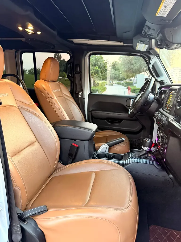 Jeep Wrangler 2.0 AT AWD (272 حصان) - 8