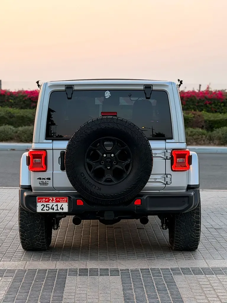 Jeep Wrangler 2.0 AT AWD (272 حصان) - 9
