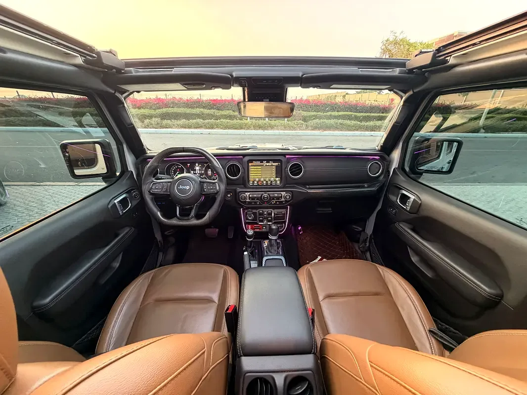 Jeep Wrangler 2.0 AT AWD (272 حصان) - 7