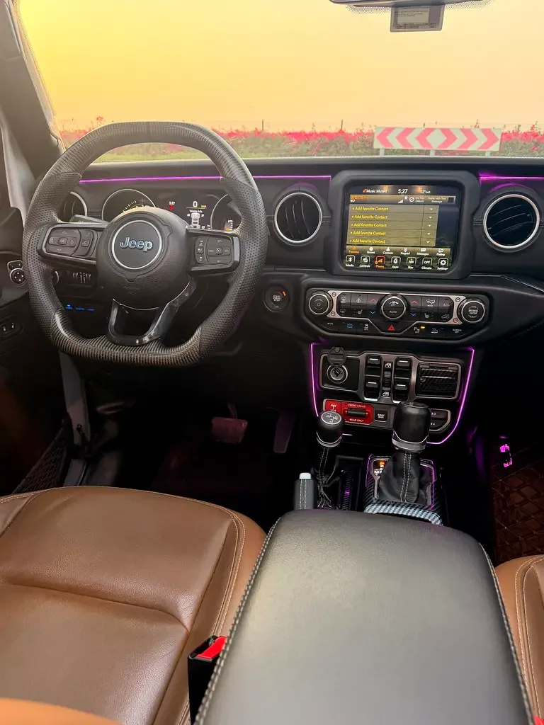 Jeep Wrangler 2.0 AT AWD (272 حصان) - 11