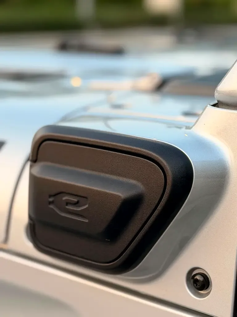 Jeep Wrangler 2.0 AT AWD (272 حصان) - 10