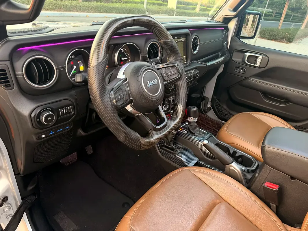 Jeep Wrangler 2.0 AT AWD (272 حصان) - 16