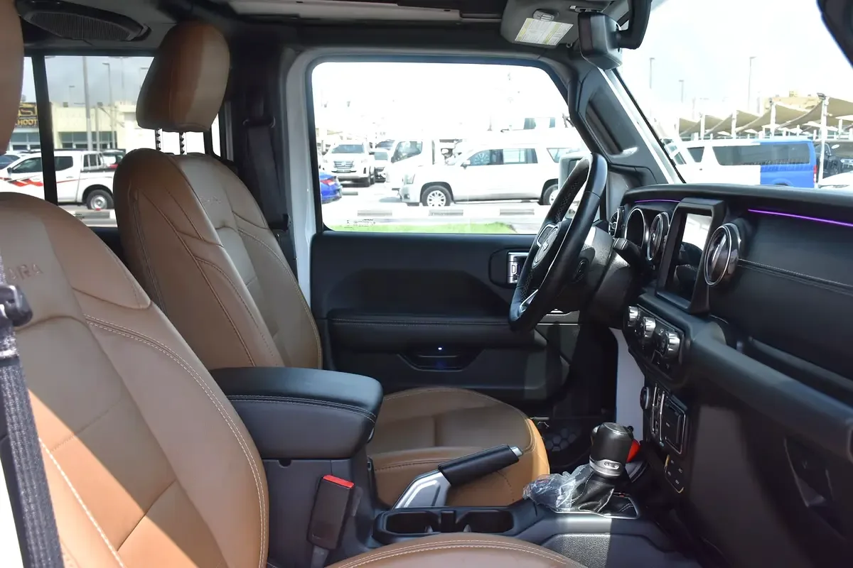 Jeep Wrangler 2.0 AT AWD (381 hp) - 12