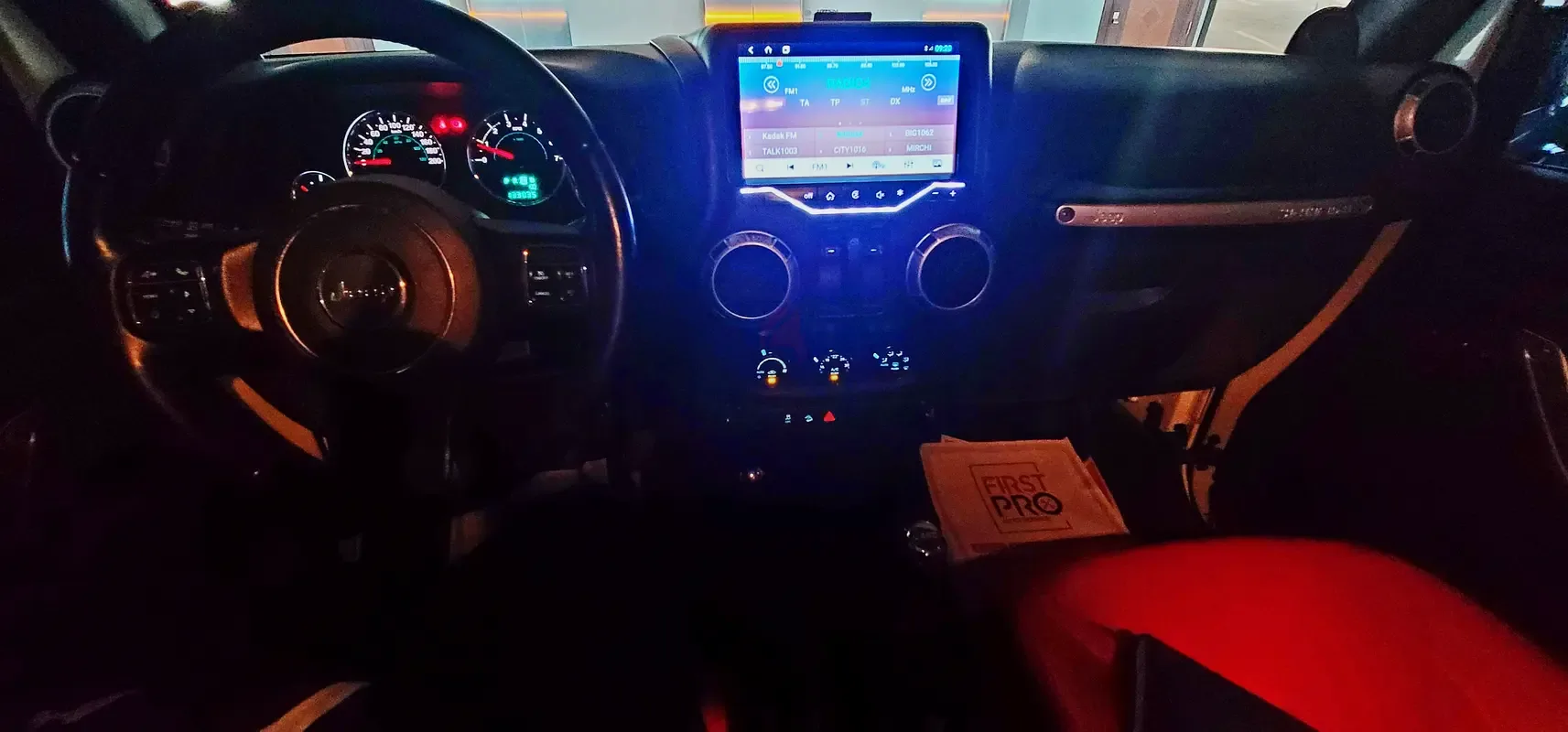 Jeep Wrangler 3.6 AT (284 hp) - 12