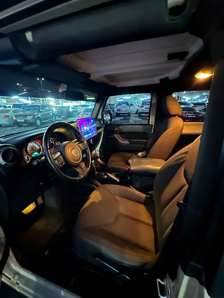 Jeep Wrangler 3.6 AT (284 hp) - 4