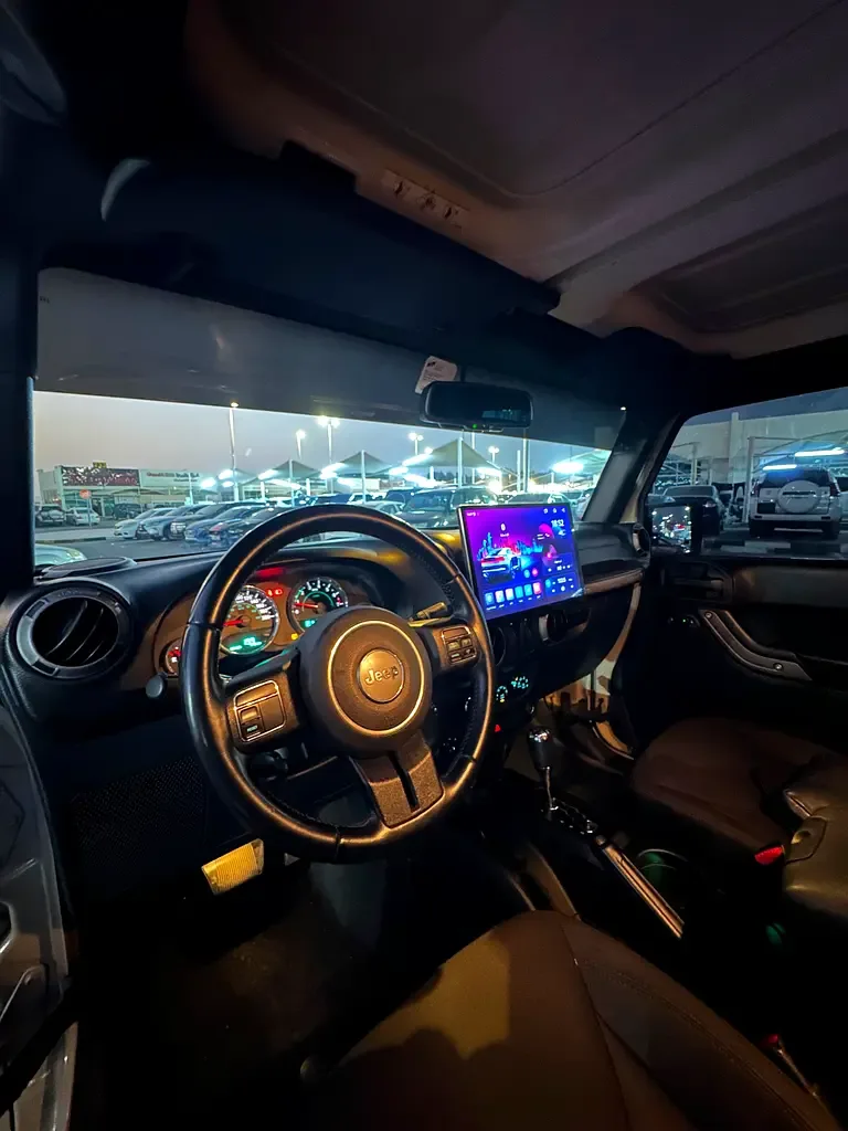 Jeep Wrangler 3.6 AT (284 hp) - 6