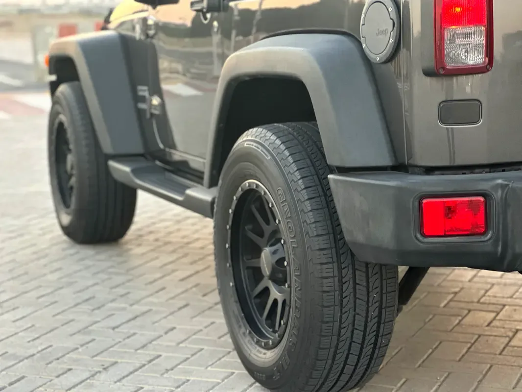 Jeep Wrangler 3.6 AT (284 حصان) - 6