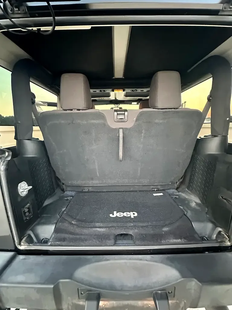 Jeep Wrangler 3.6 AT (284 حصان) - 10