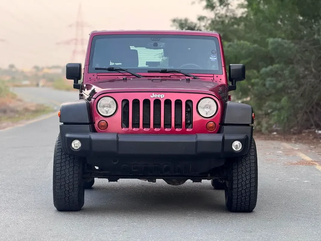 Jeep Wrangler 3.6 AT (284 حصان) - 2
