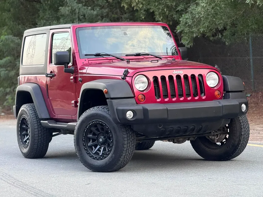 Jeep Wrangler 3.6 AT (284 حصان) - 3