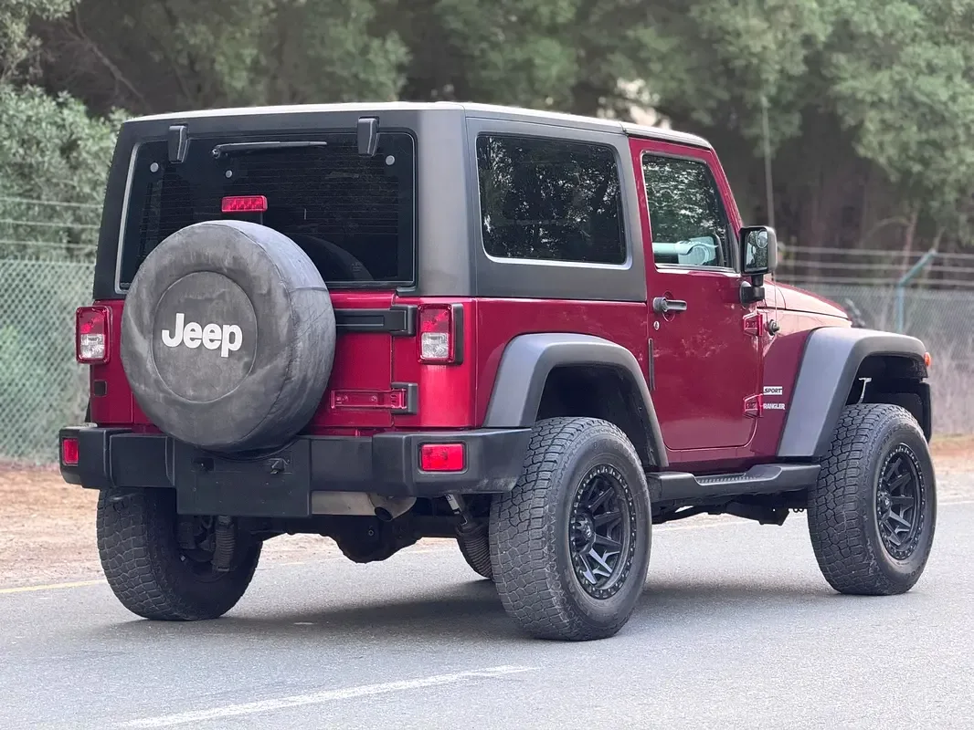 Jeep Wrangler 3.6 AT (284 حصان) - 6