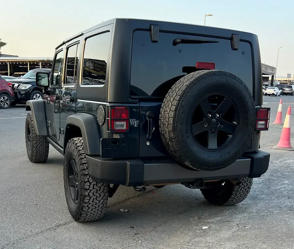 Jeep Wrangler 3.6 AT (284 hp) - 10