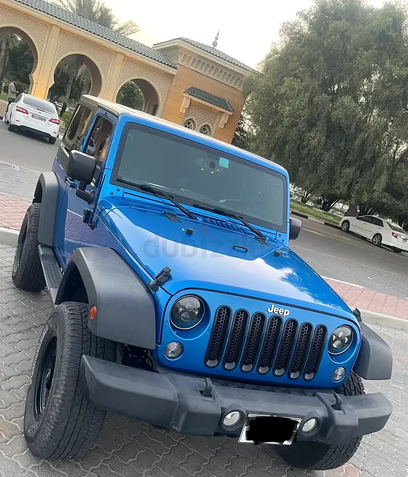 Jeep Wrangler 3.6 AT (284 حصان) - 2