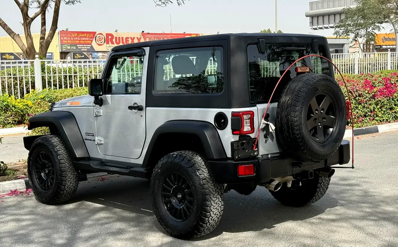 Jeep Wrangler 3.6 AT (284 حصان) - 9